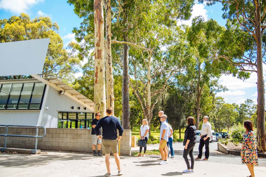 Hunter Valley: Wine, Spirits, and Cheese Tour with Lunch - Chocolate, cheese, and wine pairings
