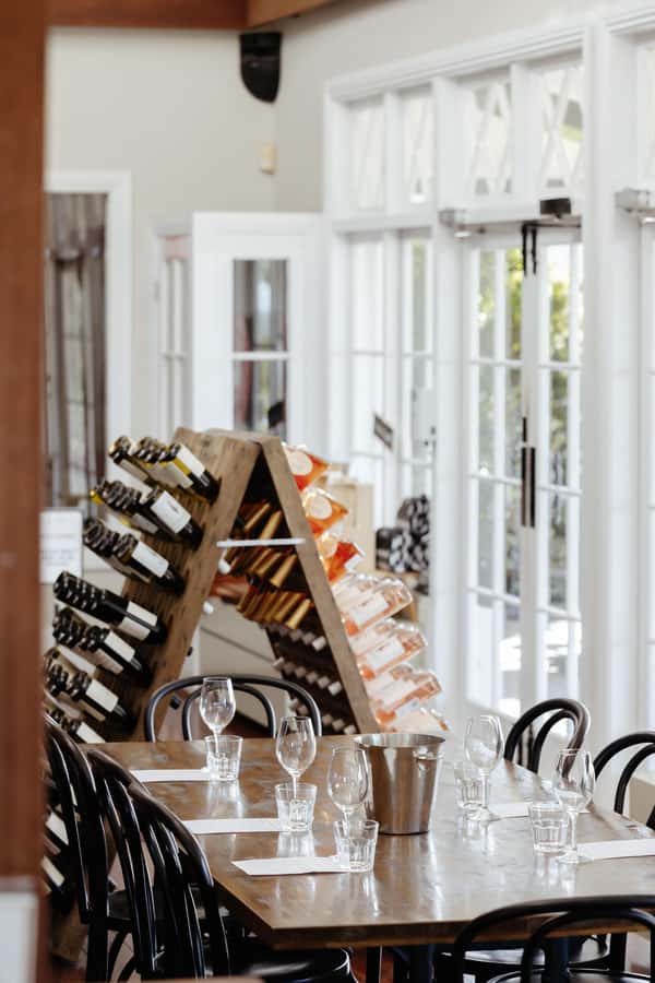 Hunter Valley: Wine Tour with 2-Course Lunch, Choc & Cheese - The long ride from Sydney to wine country