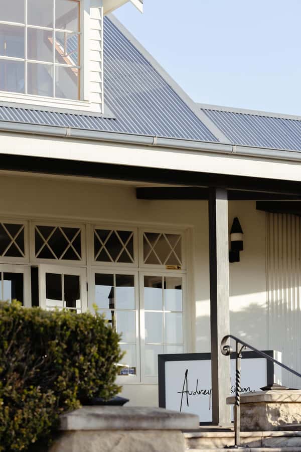 Hunter Valley: Wine Tour with 2-Course Lunch, Choc & Cheese - Who should book this Hunter Valley tour?