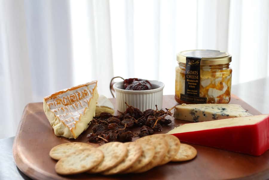Hunter Valley: Wine Tour with 3 Tastings and Garden Lunch - Cheese, village shops, and local treats