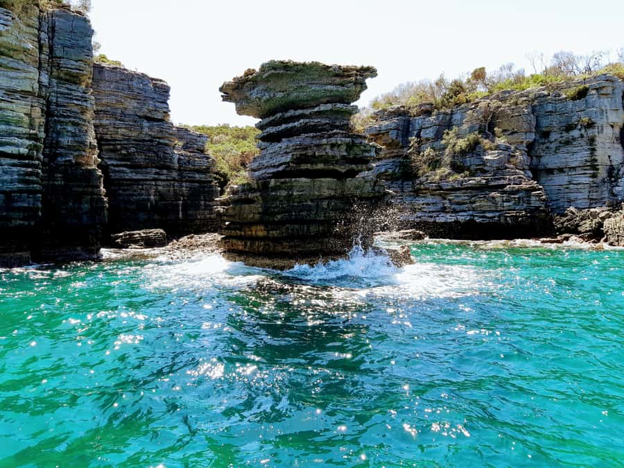 Jervis Bay: 2-Hour Cruise of Jervis Bay Passage - Point Perpendicular and the bay’s tallest cliffs