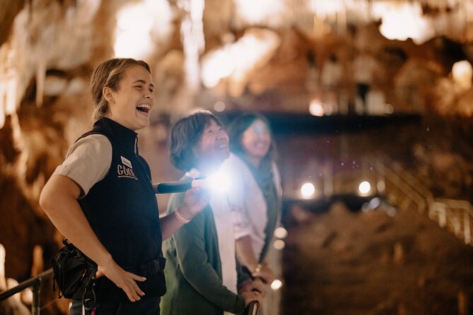 Jewel Cave Fully-guided Tour (Located in Western Australia) - The lighting and the best things to watch for