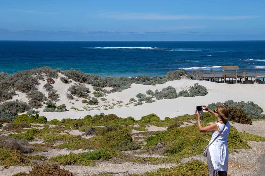 Kangaroo Island Full Day Experience by Ferry Including Lunch - Remarkable Rocks deliver the big photo stop
