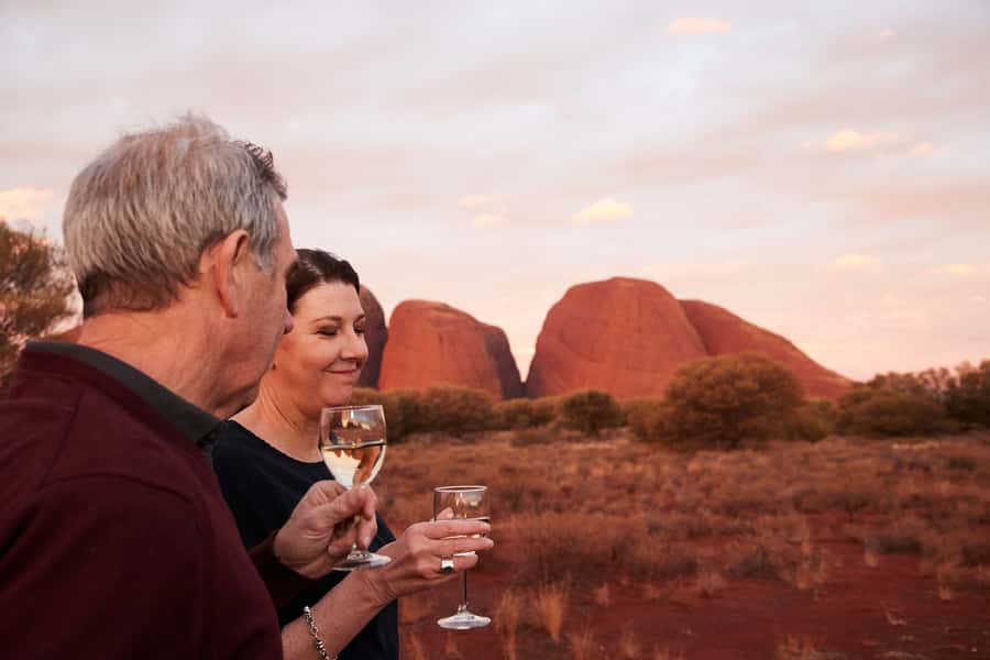 Kata Tjuṯa Sunset Tour with Sparkling Wine and Cheeseboard - The road to Kata Tjuta