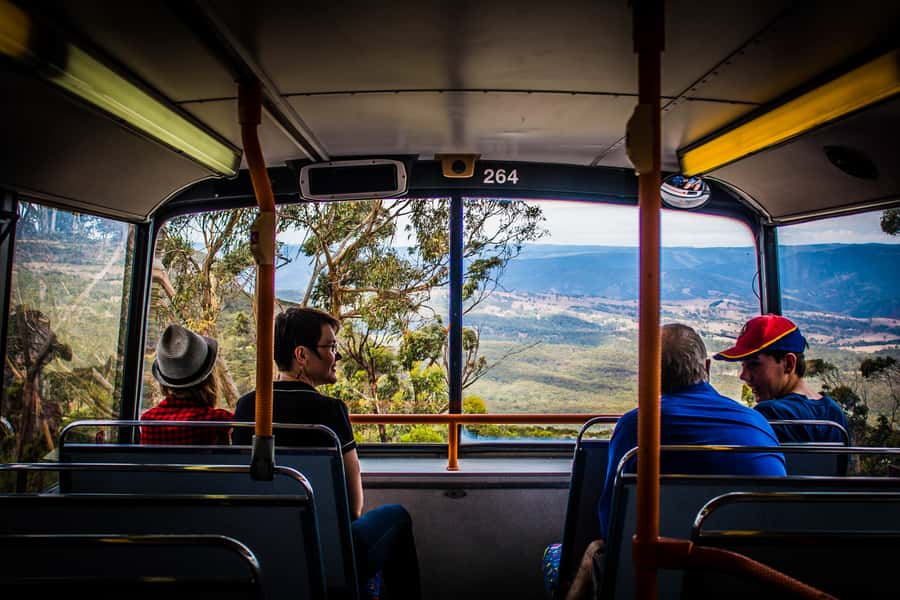 Katoomba: Blue Mountains Full-Day Hop-On Hop-Off Bus Tour - Stop 6, Honeymoon Lookout, and the Three Sisters