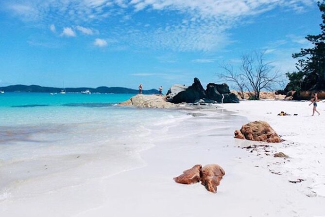 Lady Enid Sailing and Snorkeling Day Trip including Whitehaven Beach - Food and drinks that make the long day easier