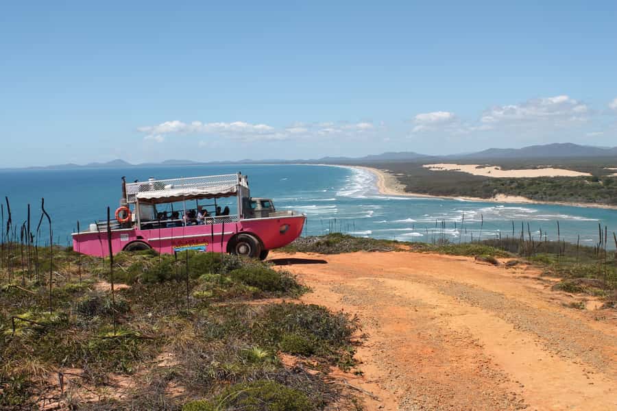 LARC! Paradise Tour: Beach, Lunch and Sandboarding - Bustard Head and the Lighthouse of Tragedy