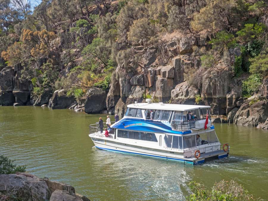 Launceston: 4-Hour Batman Bridge Luncheon Cruise - Who should book the Batman Bridge Cruise?