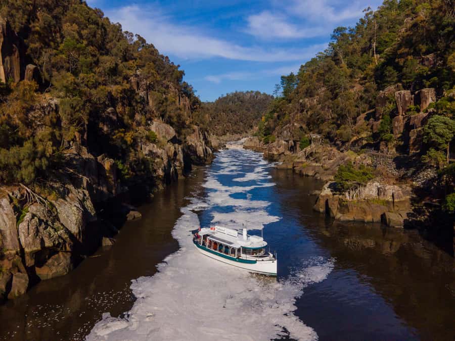 Launceston: Cataract Gorge Adventure Cruise Open Ticket - Entering Cataract Gorge on an electric boat