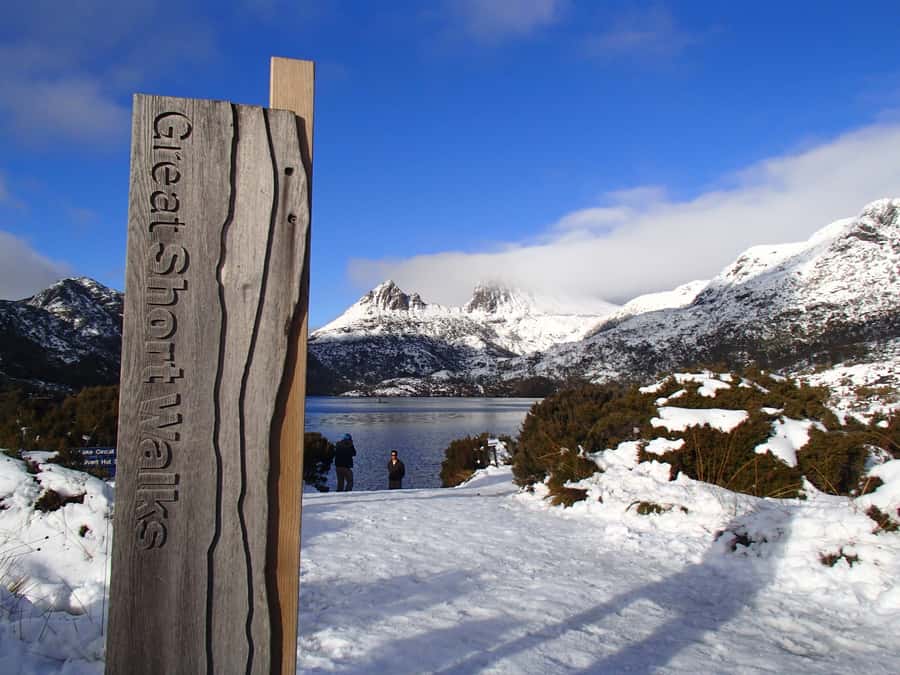 Launceston: Cradle Mountain Guided Active Day Trip - Dove Lake Circuit and its famous views