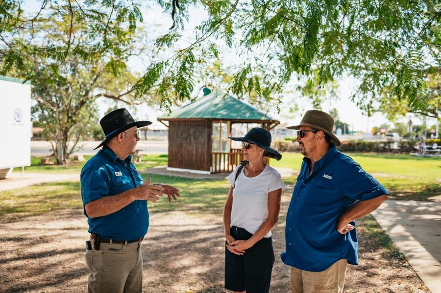 Longreach History and Town Tour - Small groups and a comfortable ride