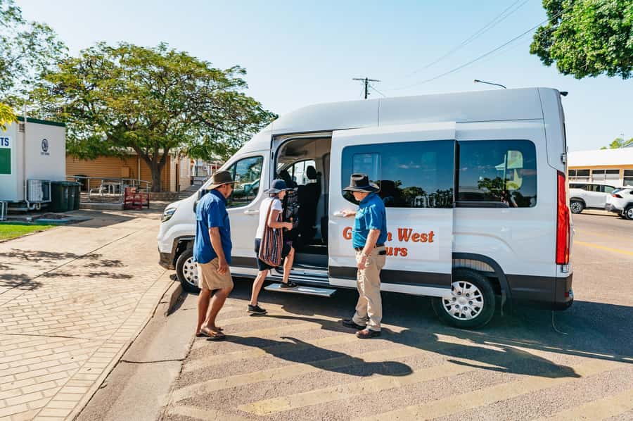 Longreach History and Town Tour - Who will enjoy this Longreach introduction