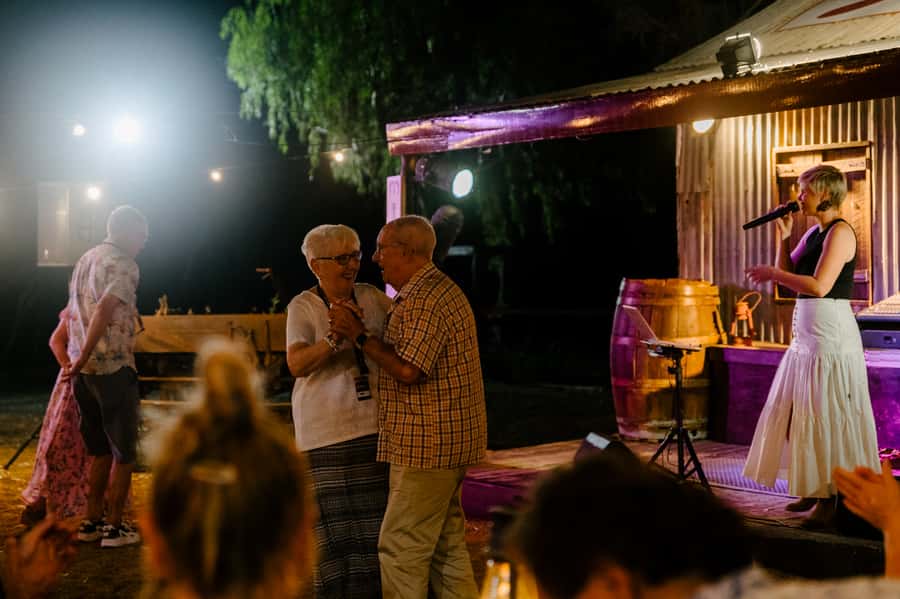 Longreach: Smithy's Outback Dinner and Show - Songs and stories on Smithy’s River Stage