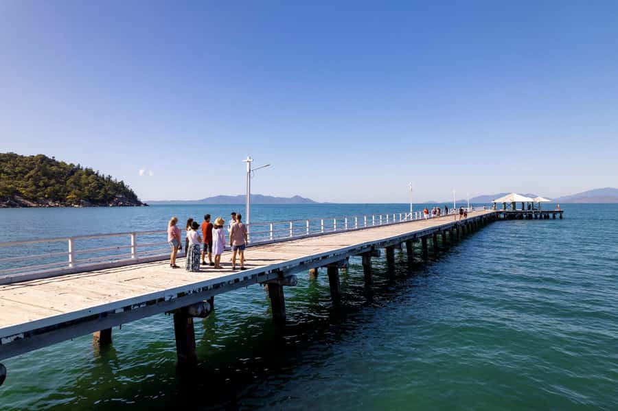 Magnetic Island: Guided Bus Tour with Morning Tea - Cockle Bay and Picnic Bay: views, food, and island history