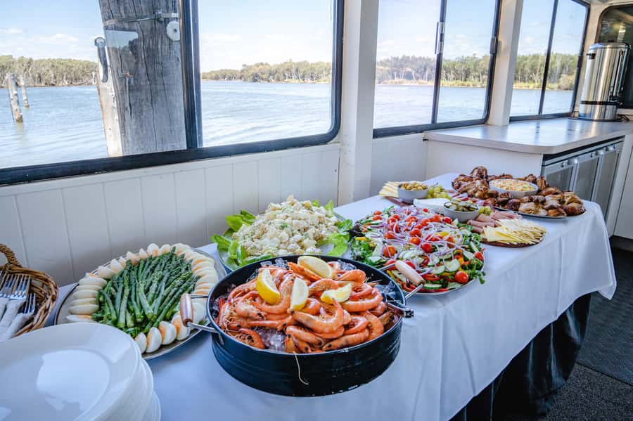 Mandurah: Murray River Lunch Cruise - Searching for Mandurah’s wild dolphins