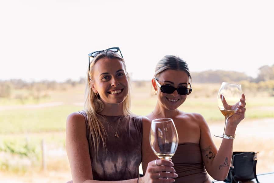 Margaret River: Boutique Wine Tour w. Blind Tasting + Lunch - Key details before you book