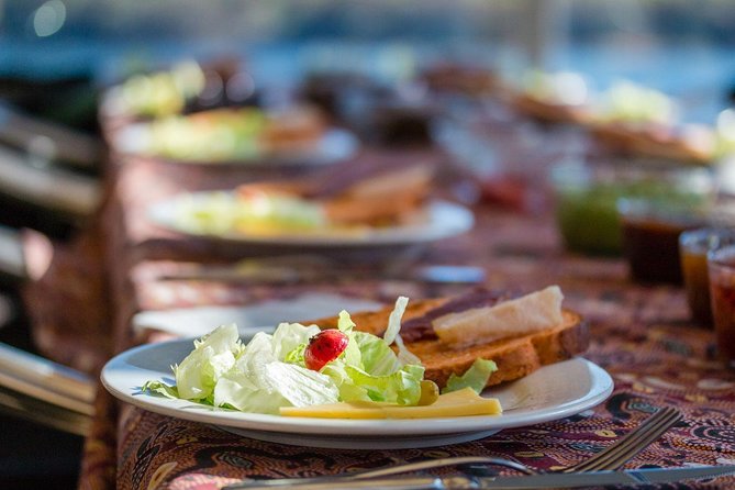 Margaret River Winery, Brewery Tour with Gourmet Lunch. - A full day through Margaret River wine country