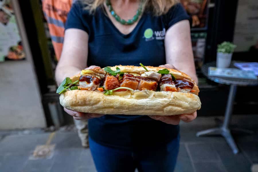 Melbourne: 3-Hour Foodie Discovery Walking Tour - Coffee, pastry, and the first taste of the CBD