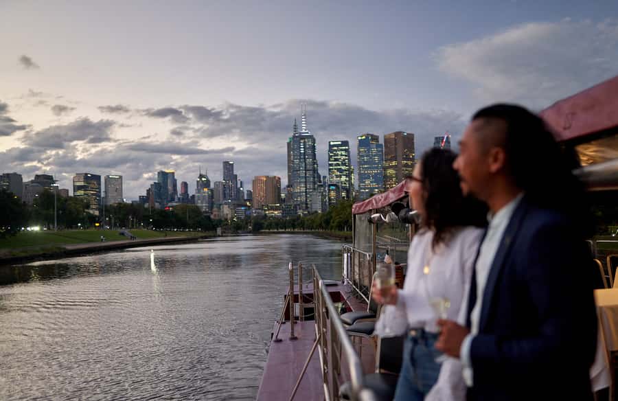 Melbourne: 4-Course Dinner Cruise with Drinks - Drinks included, with sensible limits