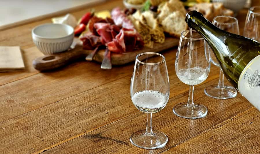 Melbourne: Boutique Phillip Island Wine, Dine & Penguin Tour - Why this tour works better than a simple penguin excursion