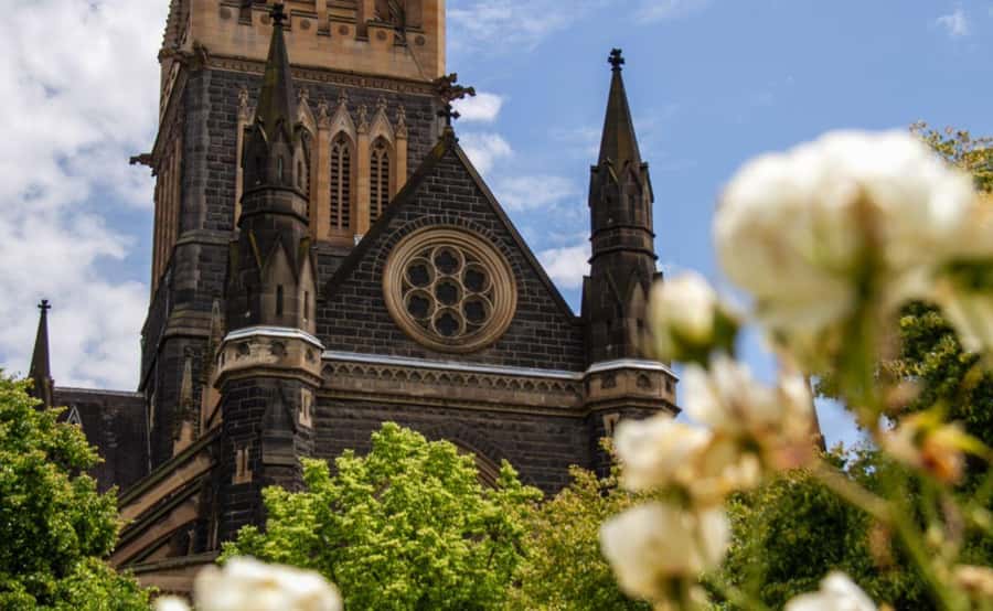 Melbourne: City Highlights Group Tour by Bus - Who should book this city tour?