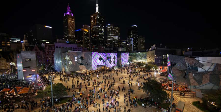 Melbourne City Surrounding Sightseeing Tour - St Patrick’s Cathedral and Melbourne’s grand Gothic style