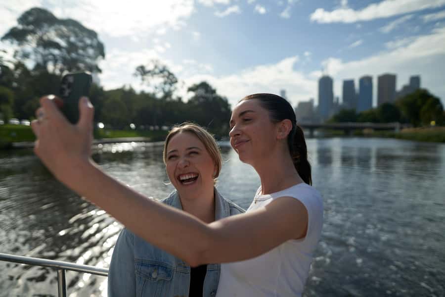 Melbourne City Views Express Cruise - Why the Yarra River is a good way to see Melbourne