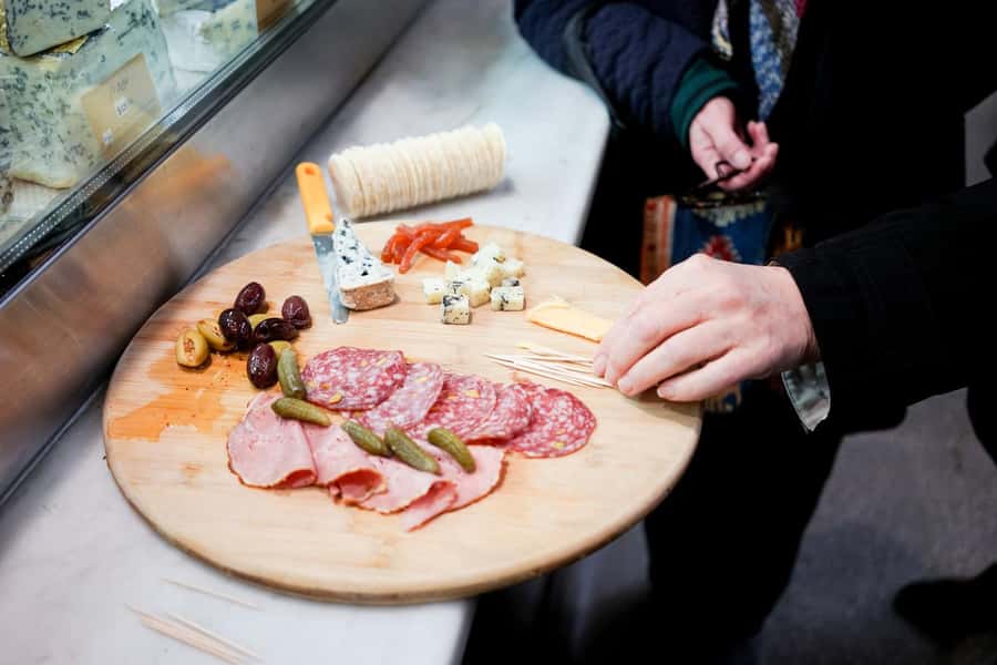 Melbourne Flavors: Queen Victoria Market Food Tour - The guides make the difference