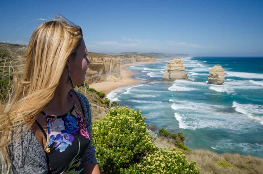 Melbourne: Great Ocean Road Ultimate 12 Apostles with Lunch - Koalas, kangaroos, and the wildlife question