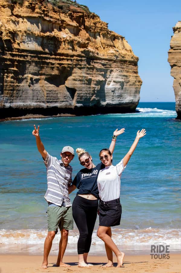 Melbourne: Great Ocean Road & Wildlife Tour for Backpackers - Loch Ard Gorge and the Shipwreck Coast