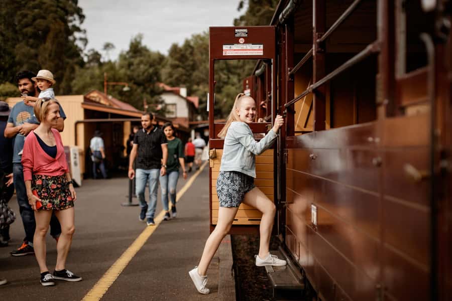 Melbourne: Half-Day Puffing Billy Steam Train Experience - Emerald Lake Park: the quieter half of the tour