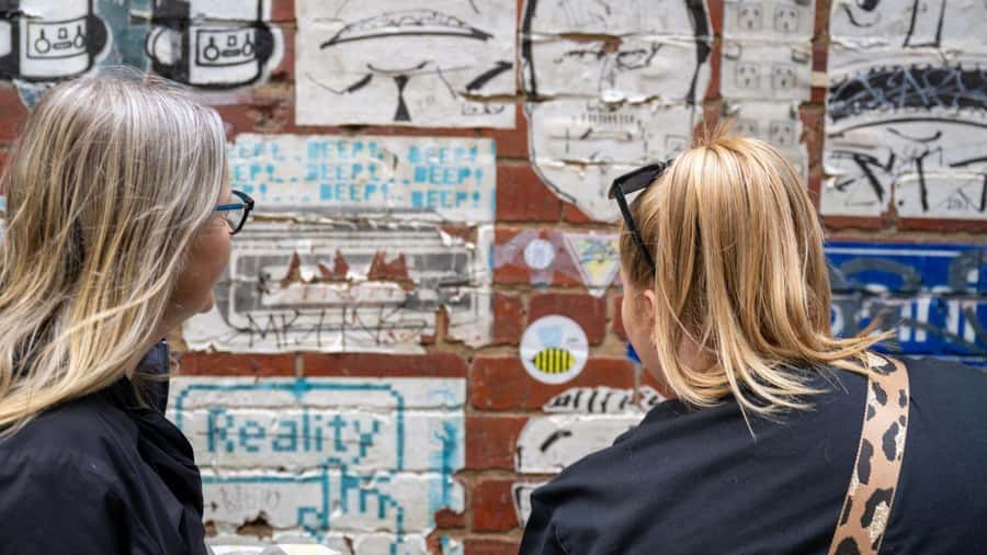 Melbourne: History and Donuts Walking Tour - Hardware Lane and Melbourne’s food personality