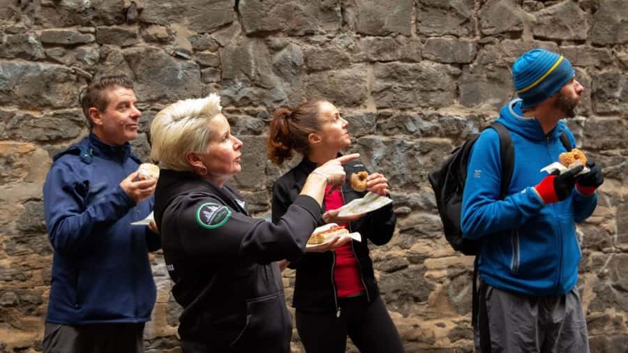 Melbourne: History and Donuts Walking Tour - Hosier Lane and the city’s changing public face
