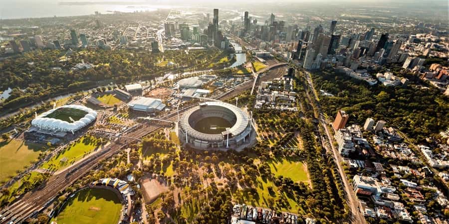 Melbourne: MCG & Sports Venue Sightseeing Tour - Rod Laver Arena and the Australian Open story