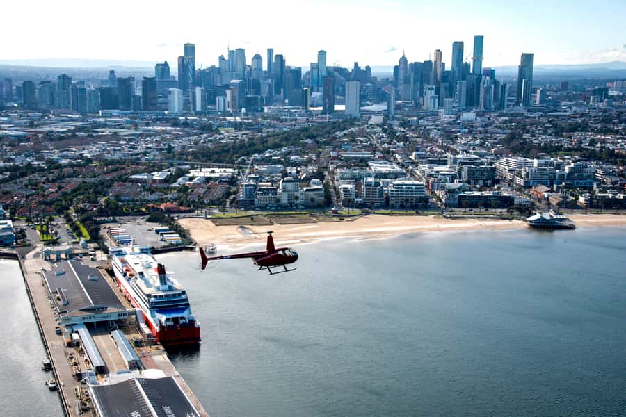 Melbourne: Private City & Beaches Helicopter Ride - Shrine of Remembrance and Royal Botanic Gardens