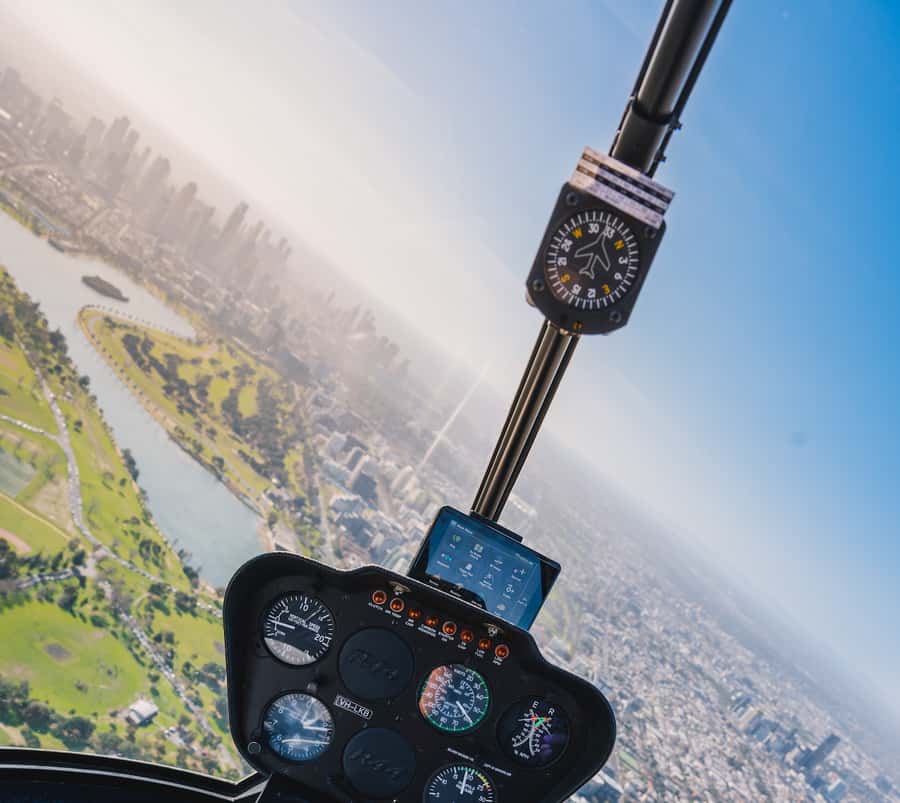 Melbourne: Private City Skyline and Bay Helicopter Ride - Flemington Racecourse and the first city views