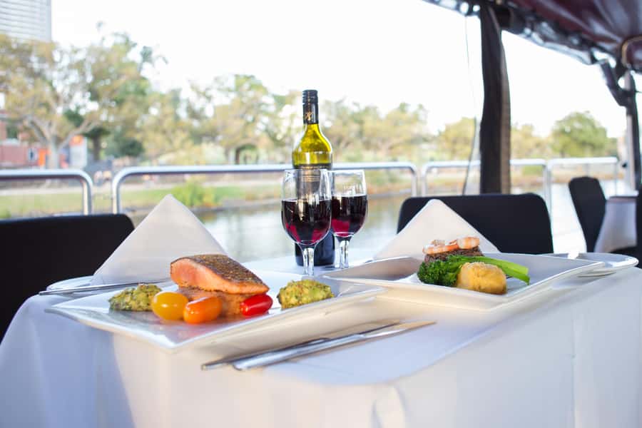 Melbourne: Spirit Of Melbourne Yarra River Lunch Cruise - Drinks Are a Major Part of the $95 Value