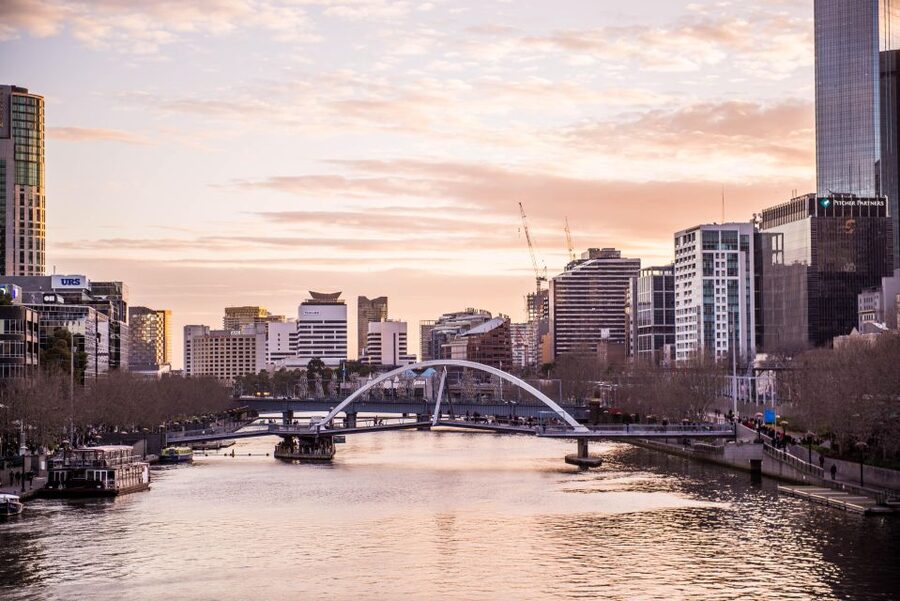 Melbourne: Spirit Of Melbourne Yarra River Lunch Cruise - How to Get the Best Experience