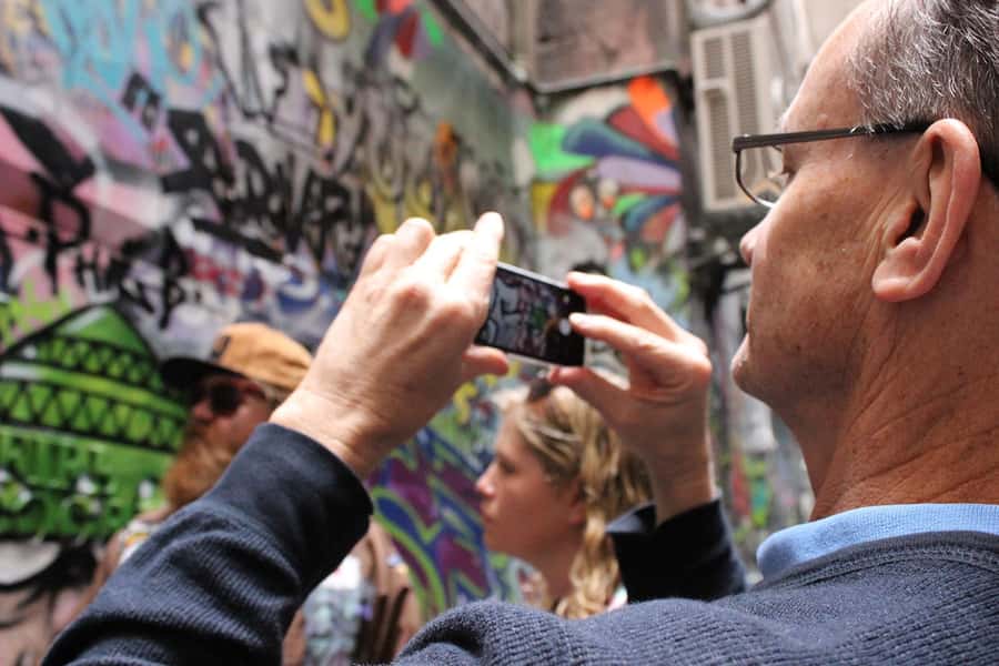 Melbourne: Street Art Walking Tour with a Street Artist - Why an artist guide changes the experience