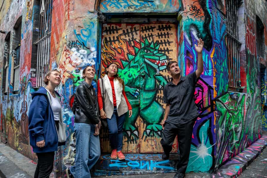 Melbourne: Street Art Walking Tour with a Street Artist - My final call: book it for the artist’s perspective