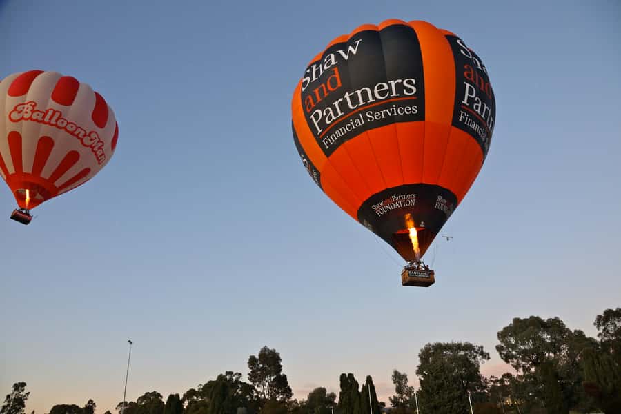 Melbourne: Sunrise Hot Air Balloon Experience - Key points to know before booking