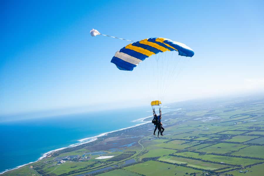 Melbourne: Tandem Skydive over Great Ocean Road + Transfer - Key points before you book