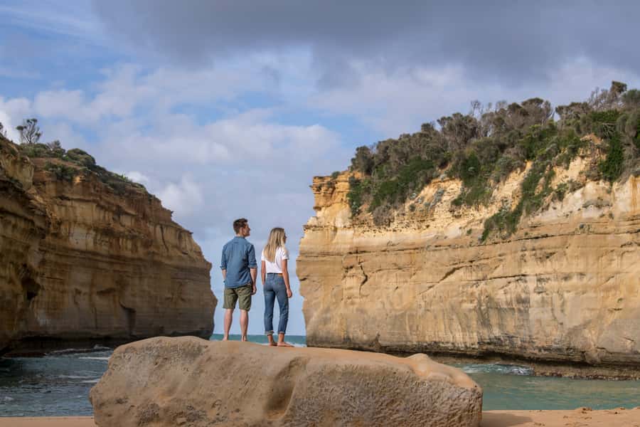 Melbourne to Adelaide: 2-Day Great Ocean Road Grampians Tour - Key points at a glance