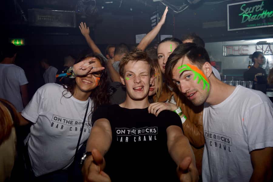 Melbourne: Weekly Bar Crawl: 5 Free shots, Club Entry - The final club and express entry