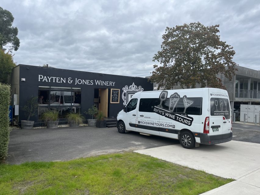 Melbourne: Yarra Valley Food, Wine, Chocolate & Gin Tour - Tokar Estate, where the tasting becomes more boutique