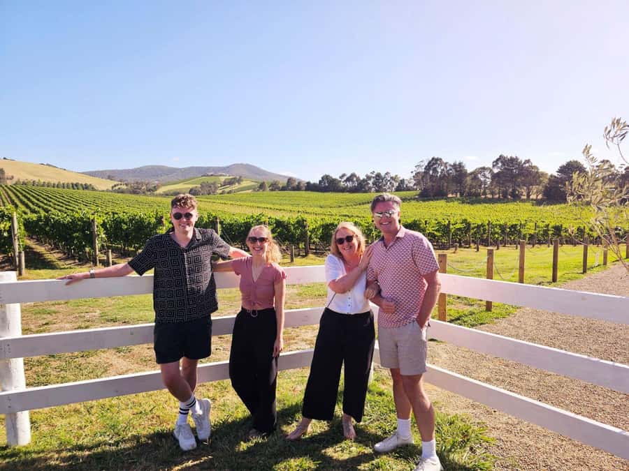 Melbourne: Yarra Valley Half-Day Wine Tour - The guides make the drive part of the tour