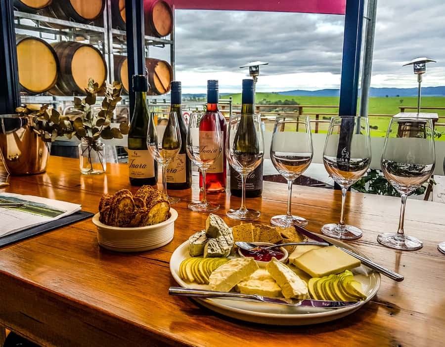 Melbourne: Yarra Valley Wine, Choc, Farm Fresh, Gin Tour - Meeting at the Arts Centre before 9am