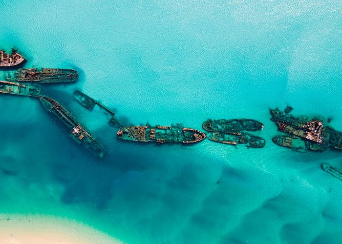 Moreton Island Day Trip (Kayak, Snorkel & Sandboard) frm Brisbane or Gold Coast - How the staff affect the day