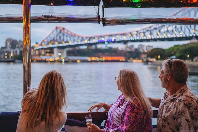 Morning Sightseeing Cruise: 10:30am-12pm (90min) - The city center from a river-level seat