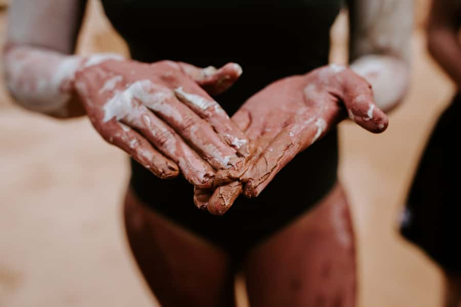 Mornington Peninsula: Hot Springs and Body Clay Ritual - Clay Ridge: a 45-minute Australian clay ritual